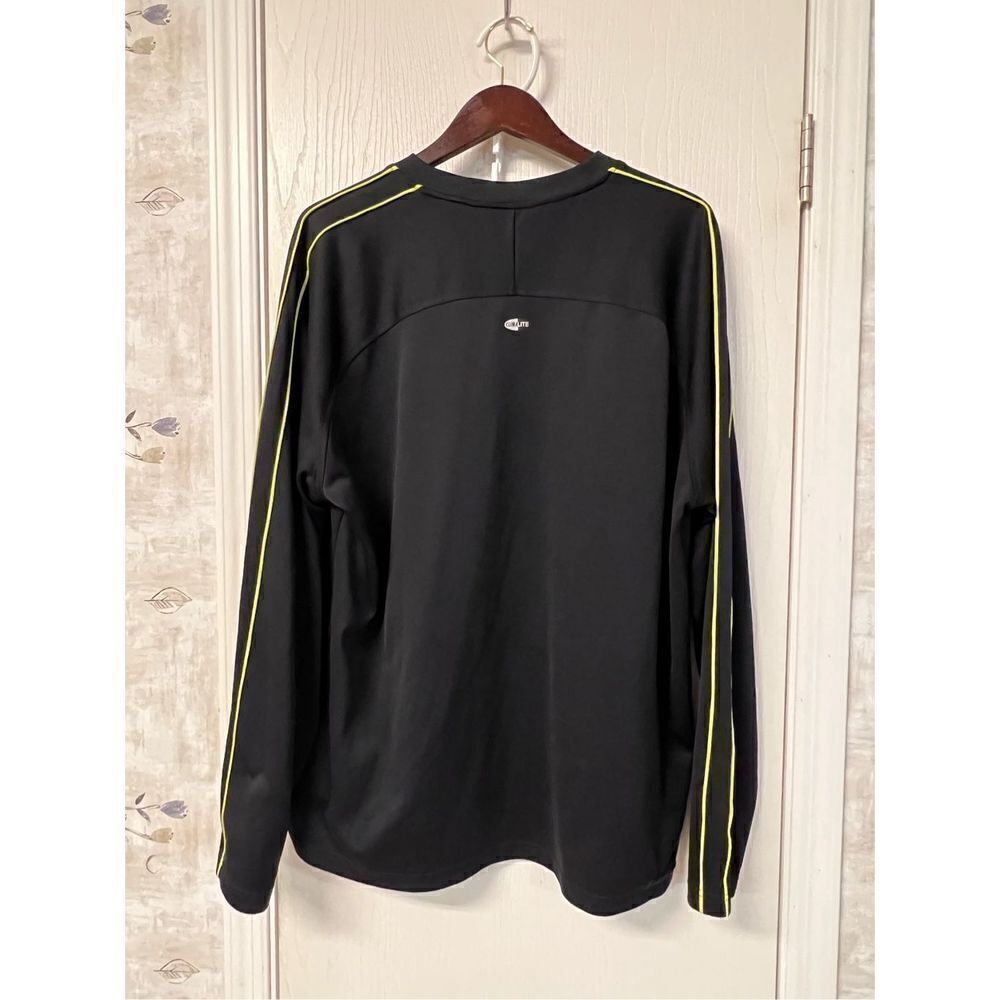 Adidas Shirt - Picture 2 of 4